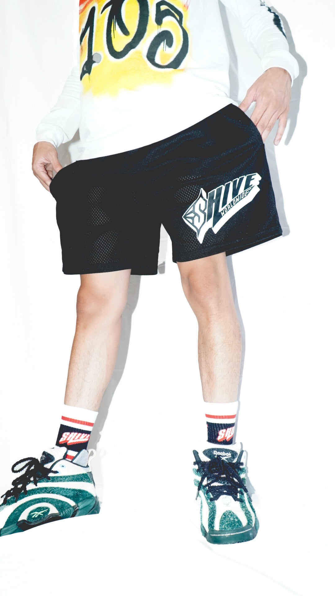 SHIVE LOGO SHORTS